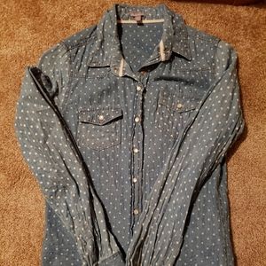 Long sleeve denim shirt
